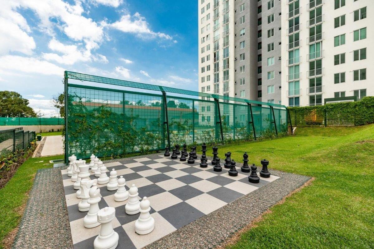Boho Chic, Apart- Condo Cerca De Sjo Intl Airport 에레디아 외부 사진
